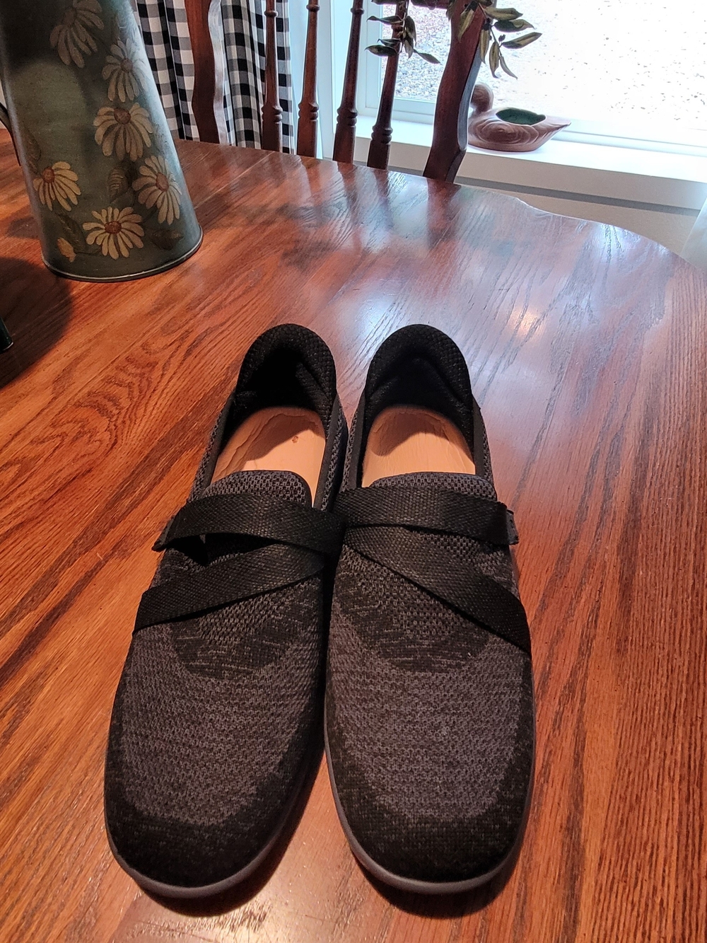 Hands Free orthofeet 8.5 Womens Orthopedic Shoes